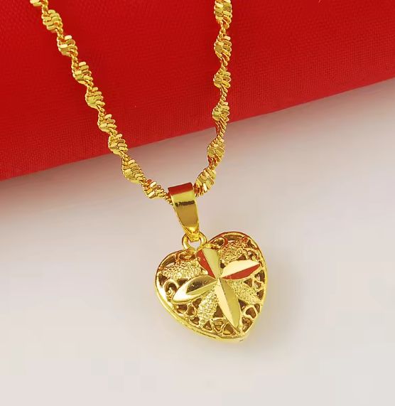Heart Shaped Memorial Necklace   قلادة تذكارية على شكل قلب