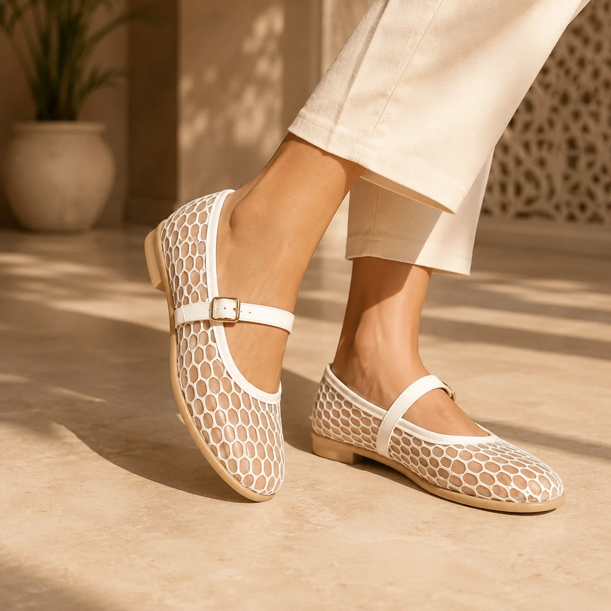 MESH SHOES