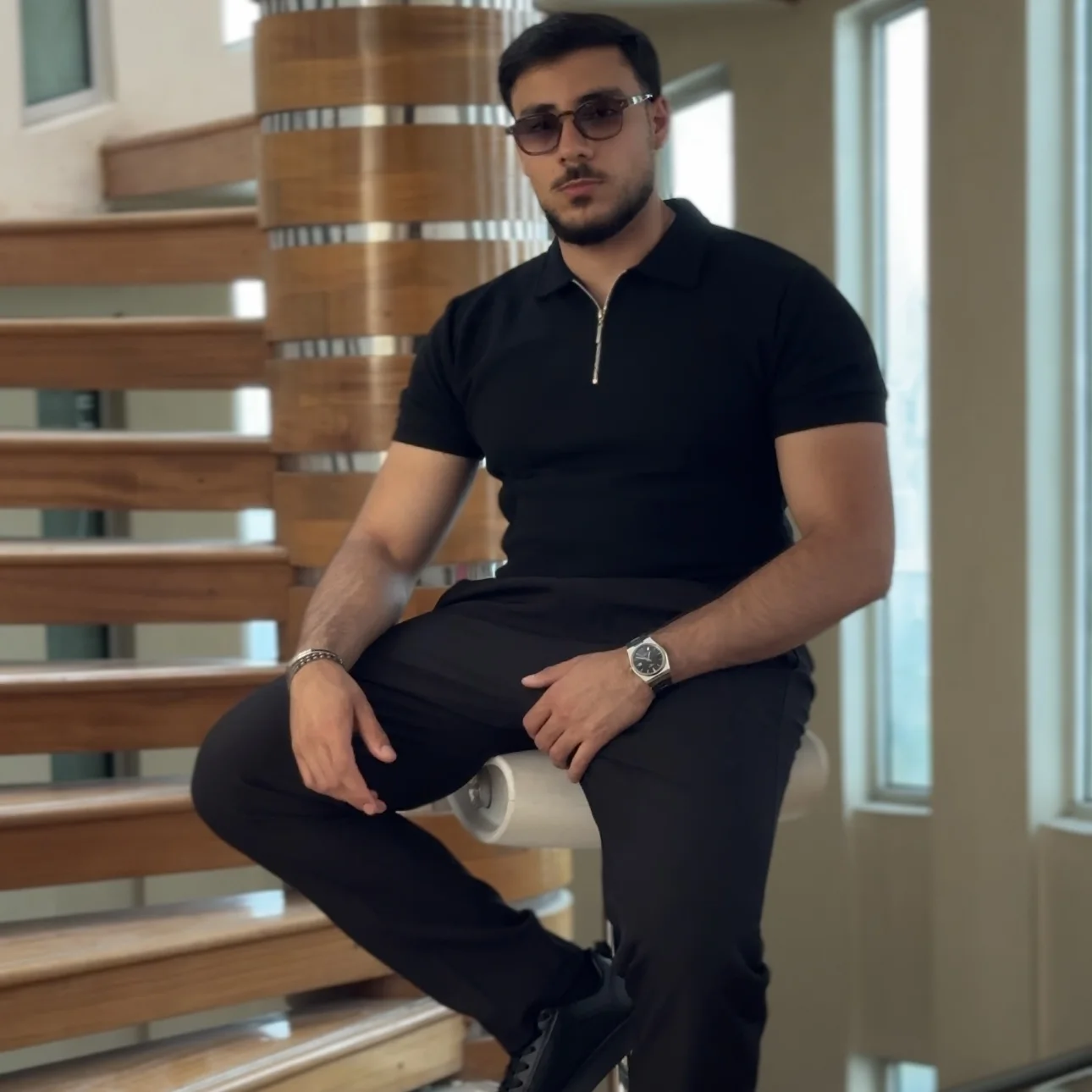 ALL BLACK