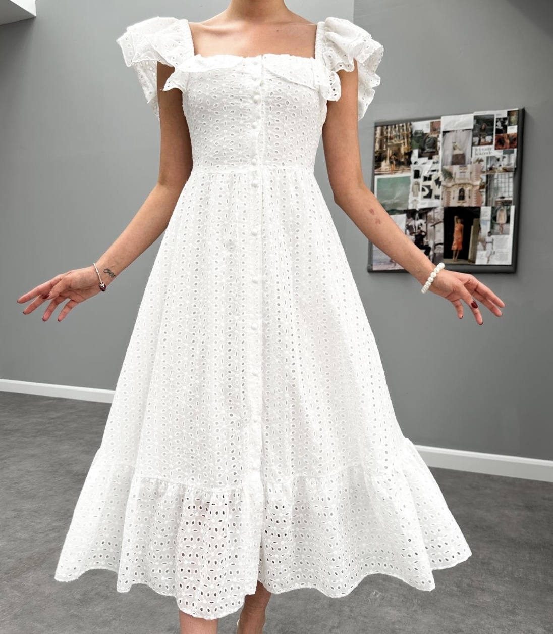 stores/70b5e49684c684fd205463d1e20339a8/products/e2nf6Mhnqs8GPr80fsHzQZmCRdVZdxrHEfkfH6JV.jpeg