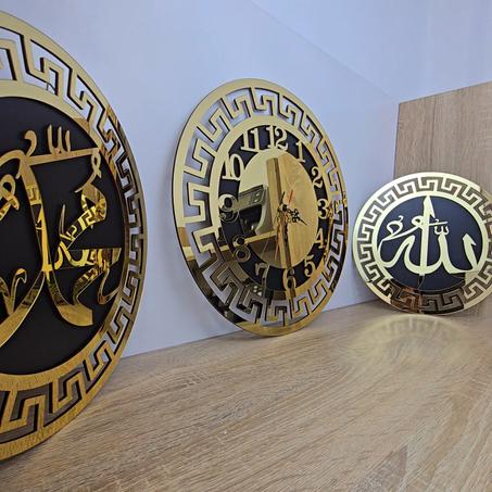 باك ساعة فاخر متكون من  ثلاث قطع