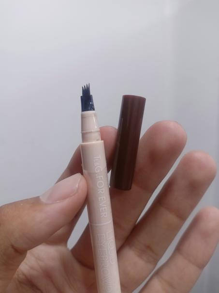 قلم الحواجب