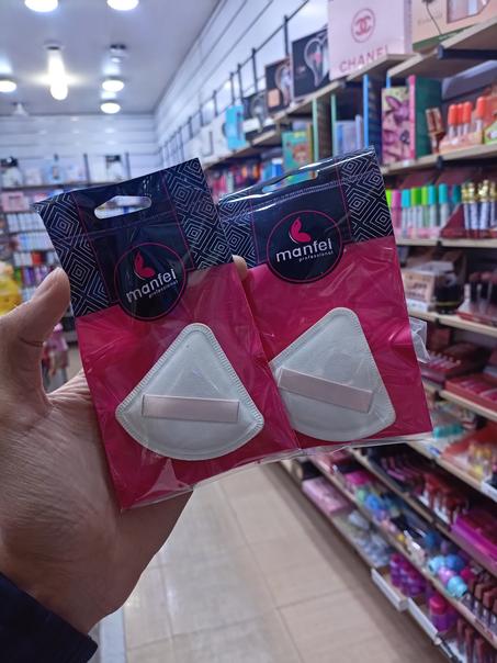 éponge fond de teint liquide