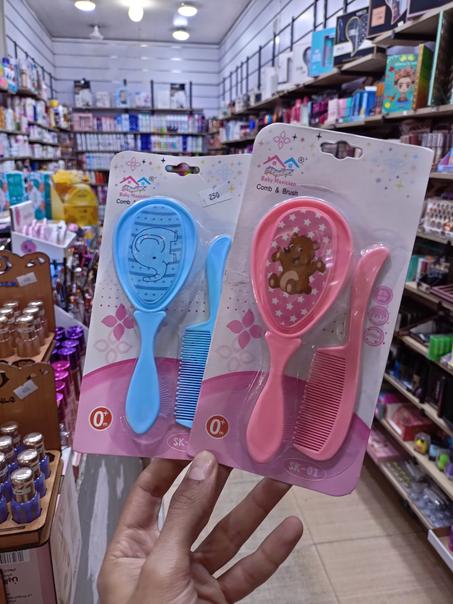 مشط للاطفال