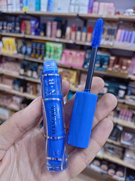 ماسكارا ازرق