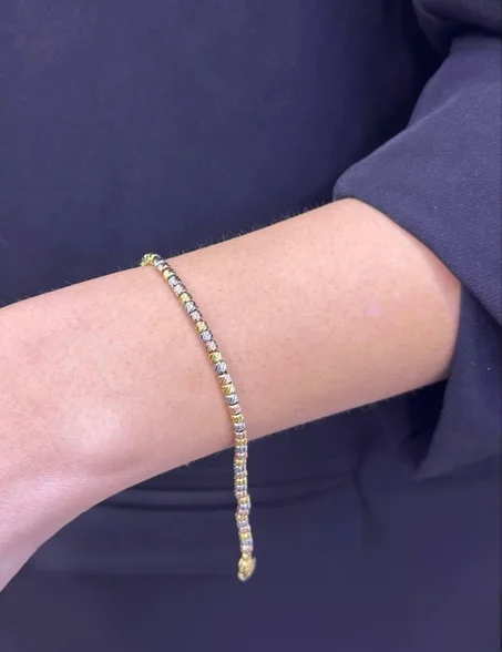 السوار الرفيع الناعم💎