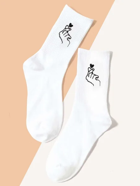 Give Her Love Letter Graphic Crew Socks