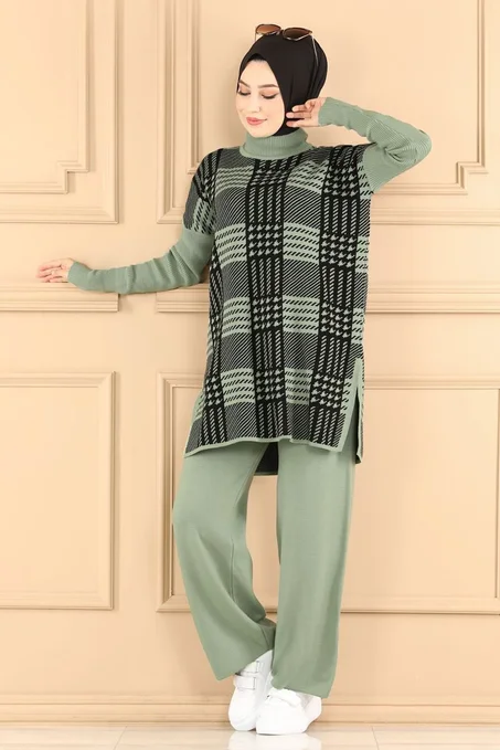 ( REF 03 ) طقم شتوي