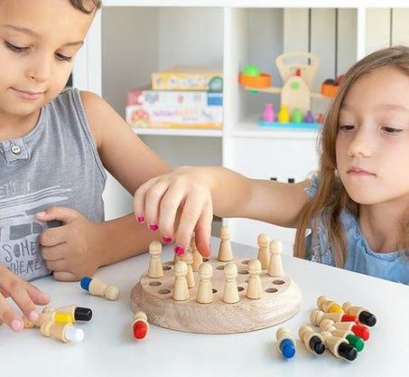 Jeu De Mémoire Pour Enfant Et Développement Des Capacités De Réflexion