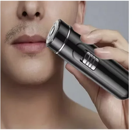 ماكينة حلاقة كهربائية صغيرة ومريحة للرجال – تُشحن USB، وتستخدم رطب أو جاف، وتشغيلها بزر واحد فقط – مناسبة للبيت، والسيارة، والسفر!