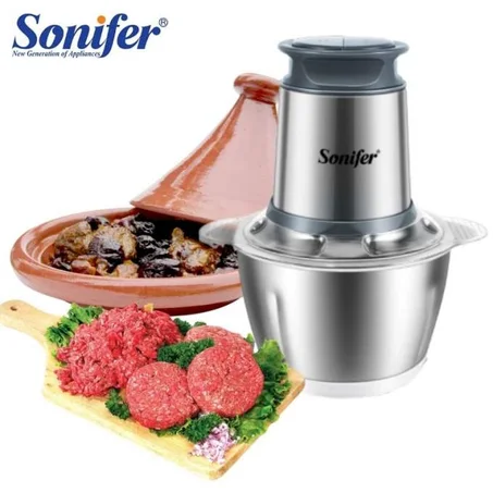 آلة تقطيع الخضر والفواكه وطحن اللحوم والأسماك .