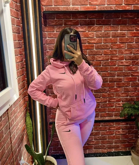 المنتج الثالث