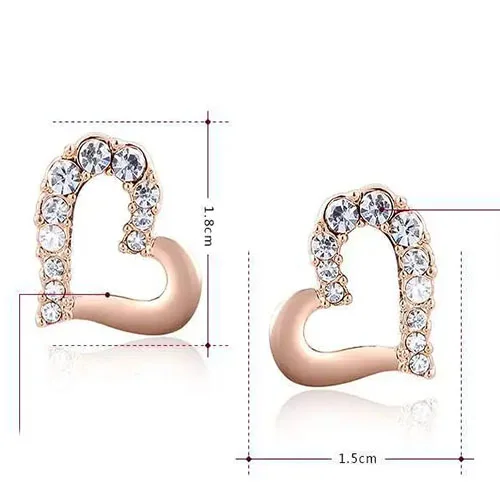 قلادة وأقراط الحب على شكل قلب بلون ذهبي