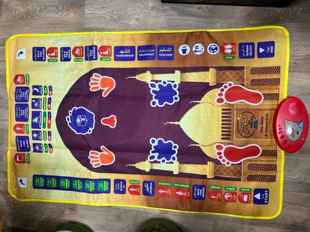 سجادة تعليم الصلاة للاطفال