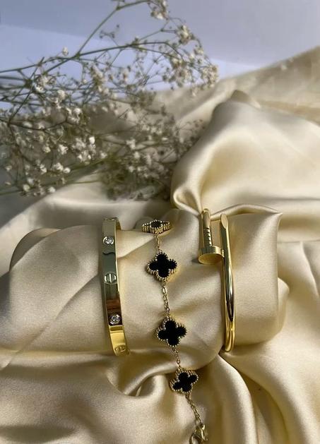 2 BRACELETS CARTIER + VAN CLEEF- NOIR