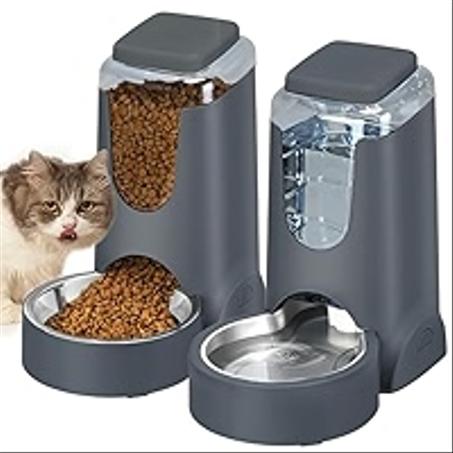 موزع طعام للحيوانات الاليفة