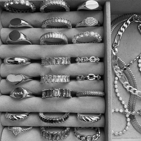 الاكسسوارات