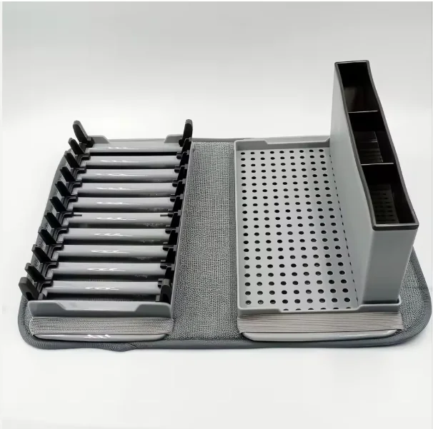 منظم أواني بعد الغسل بسجادة ماصّة وقابل للطي