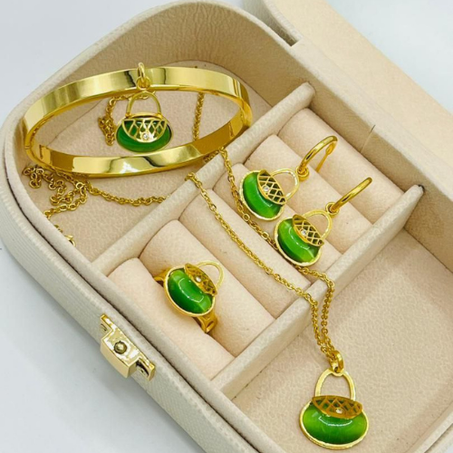 Parure céma