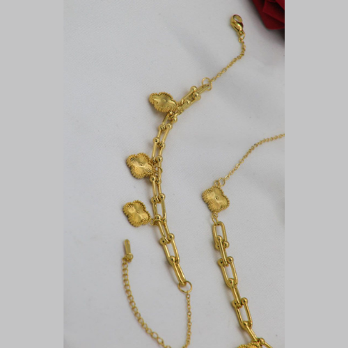 Parure méma