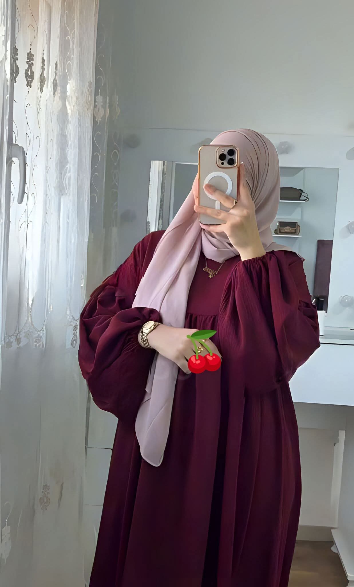 عبايات كلوش