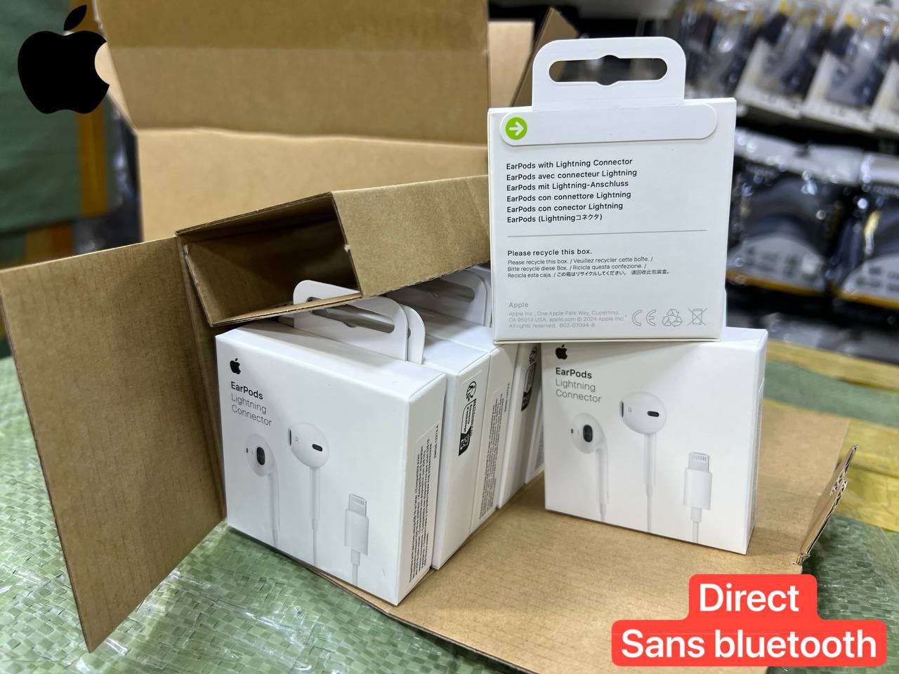 سماعات Apple الأصلية مع موصل Lightning – لأجهزة iPhone