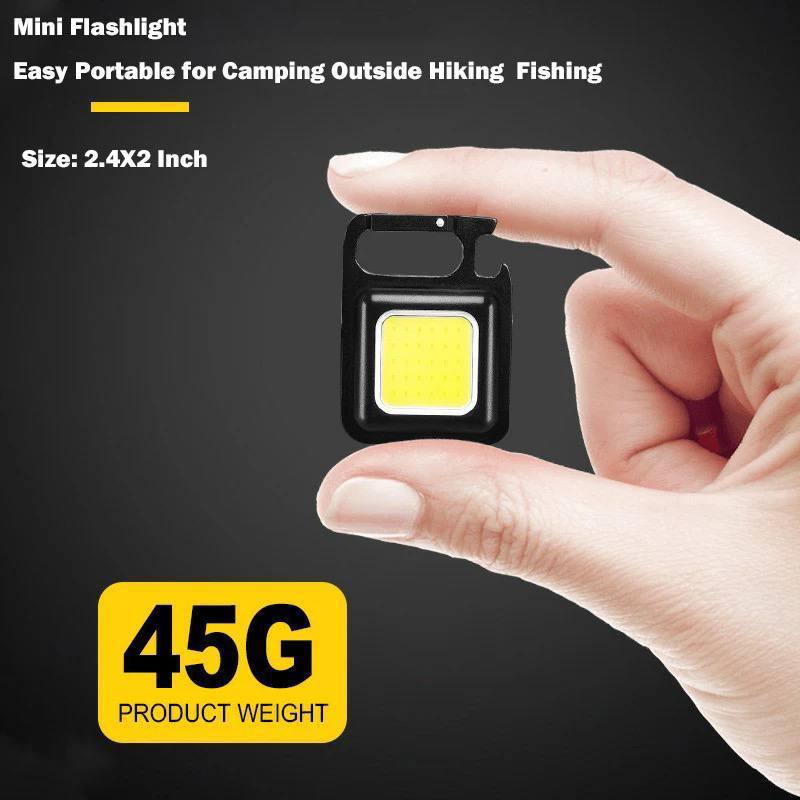 مصباح يدوي LED