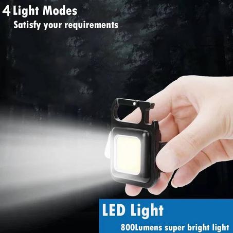 مصباح يدوي LED