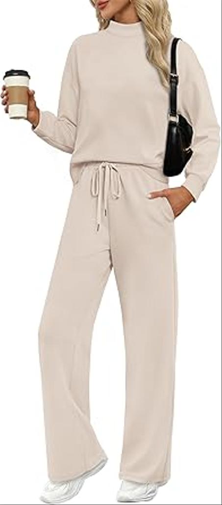 بلوزة بقبة مرتفعة وسروال بارجل واسعة للعطلات والسفر والمطار