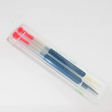 أدوات نقل يرقات النحل