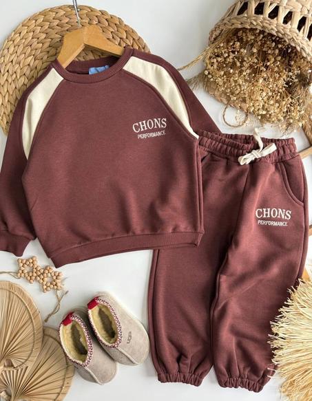 طقم للبنات chons performance