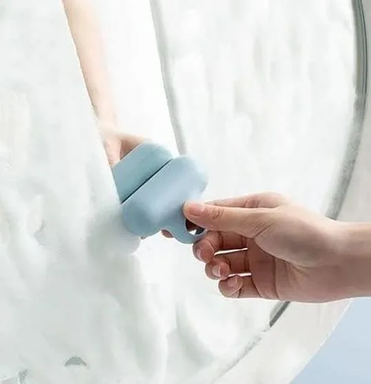 فرشاة تنظيف الزجاج اللي أبهرت الملايين