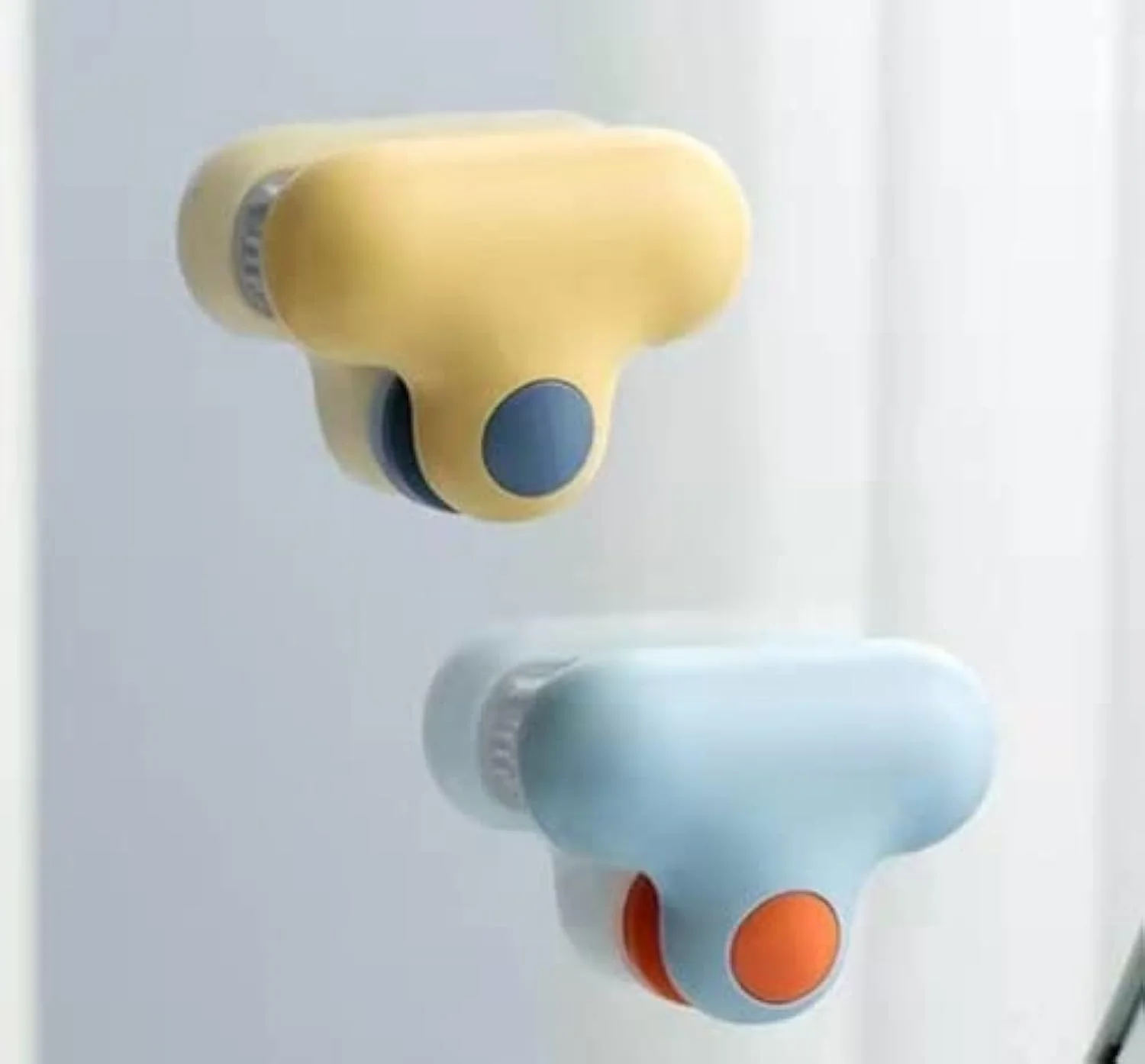 فرشاة تنظيف الزجاج اللي أبهرت الملايين