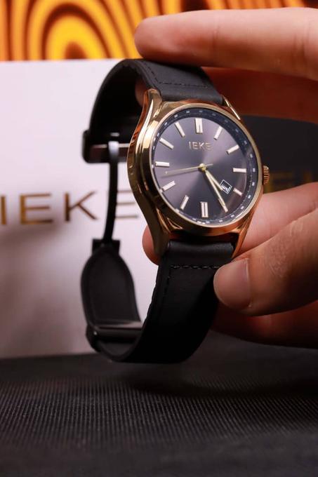 ساعة رجالية عصرية IEKE