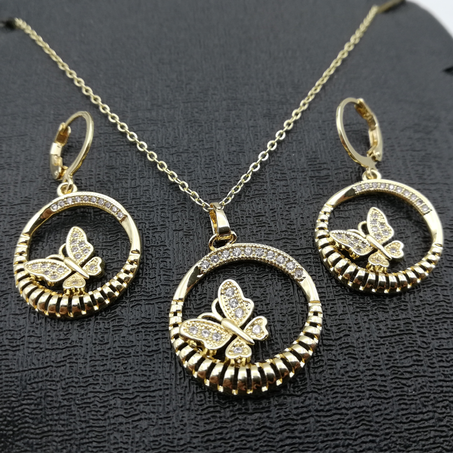 طقم مجوهرات بديكور فراشة معلقة مرصعة 3 قطع