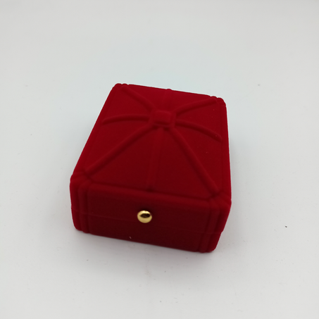 علبة للقلائد و الأطقم بشكل مستطيل موبرا حمراء