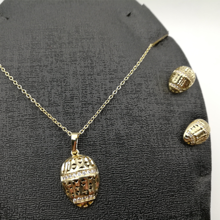 طقم مجوهرات بديكور نصف بيضاوي مزخرف مرصعة 3 قطع