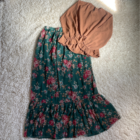 ENSEMBLE BLOUSE & JUPE CAMEL - VERT