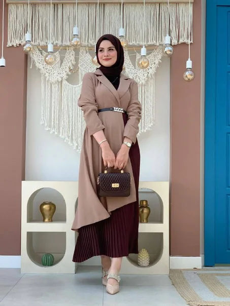 SW14 3 robe bordeaux et beige fonce