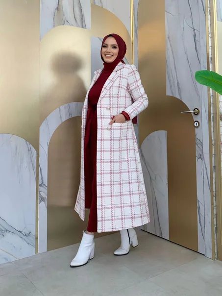 SW16 manteau a carreau rouge