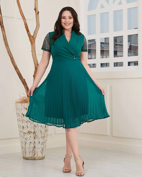 S97 robe plisse avec manche dentelle Vert