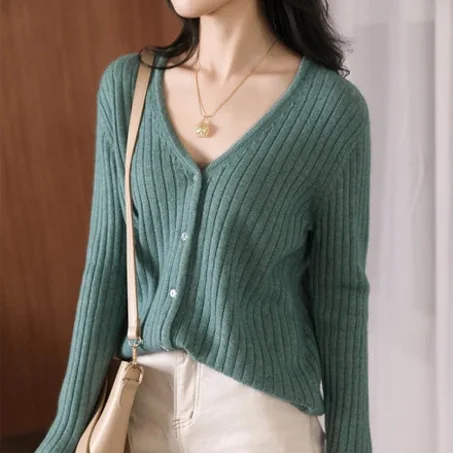 ملابس النساء