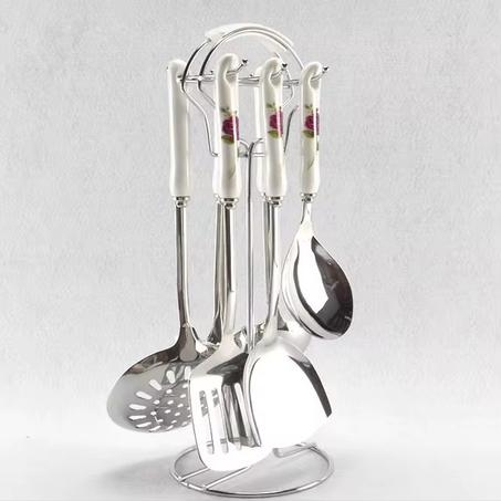 Ensemble d'Ustensiles de Cuisine Élégants