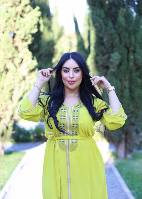 قفطان تقليدي عصري