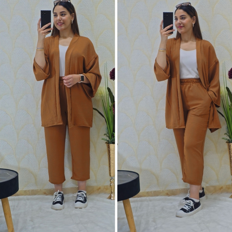 فستان الأميرة الأنيق : تصميم أنيق يجمع بين الأناقة والتحفظ، مثالي للمناسبات الخاصة.