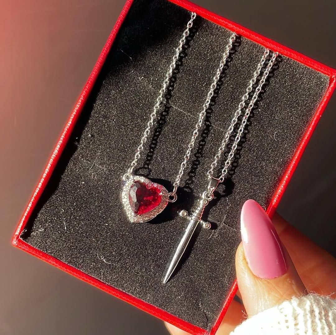 سلسلة كابلز قلب وسيف