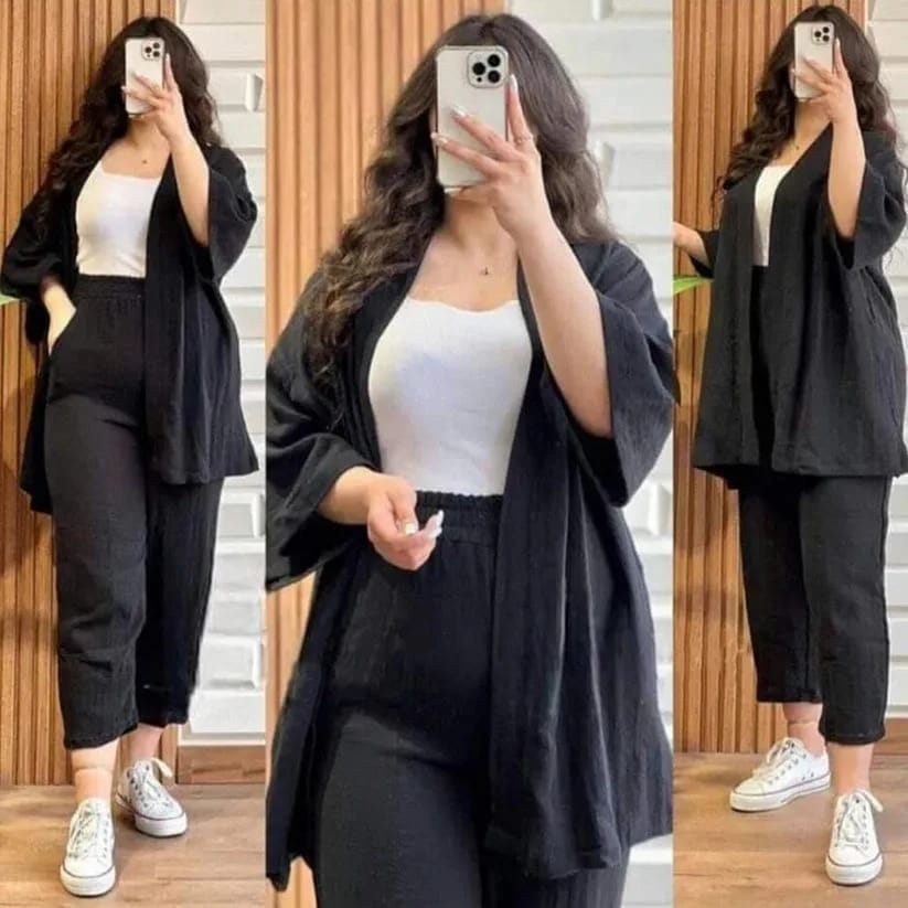 أسود