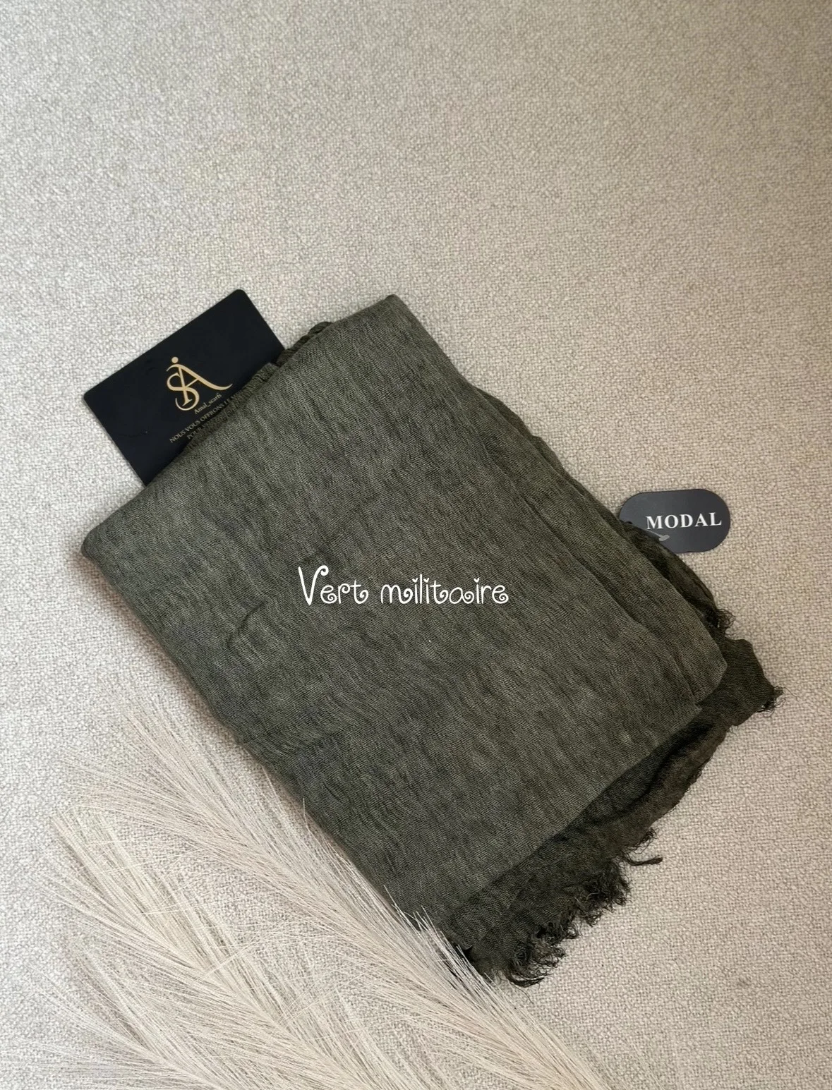 Hijab Thaïlandais Refiled/couleur : vert militaire