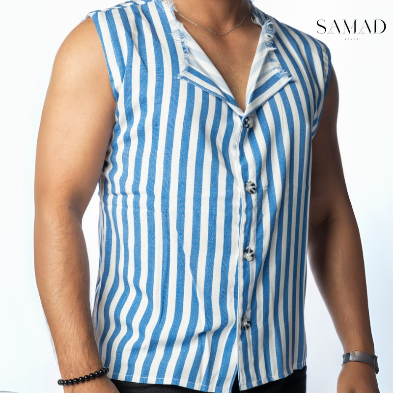 Chemise sans manches à rayures bleues et blanches