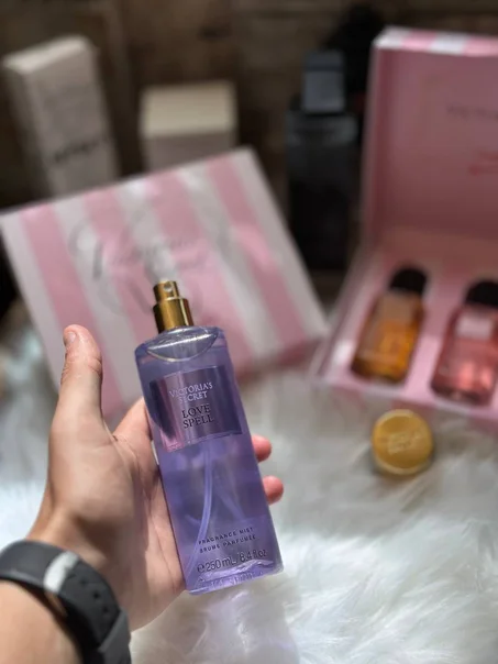 💜 Victoria’s Secret – Love Spell 💜
